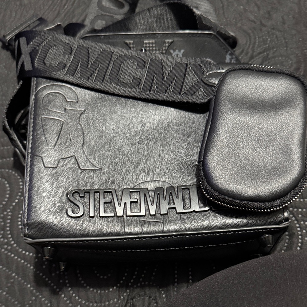 Steve Madden Black Men's Messenger Bag with Pouch